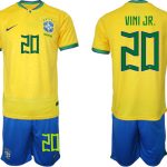 Brasilien Hemmatröja Herr VM 2022 Fotbollströjor med eget namn VINI JR.20