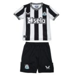 Billiga Fotbollströjor Barn Newcastle United Hemmatröja 2023-24 Kortärmad shorts