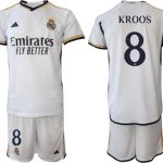 Billiga Fotbollströjor Herr Real Madrid Hemmatröja 2023-24 Kortärmad shorts KROOS 8